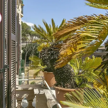 C M Il Passetto Di Borgo Pio 公寓 *